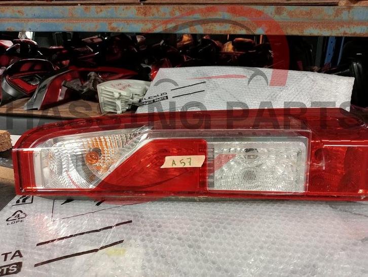 Achterlicht Renault Master Opel Nissan 265500023R, Auto-onderdelen, Verlichting, Renault, Gebruikt, Ophalen of Verzenden