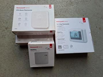 4 nieuwe thermostaten honeywell beschikbaar voor biedingen