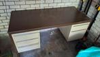 Metalen bureau werkbank vintage, Huis en Inrichting, Bureaus, Ophalen, Zo goed als nieuw