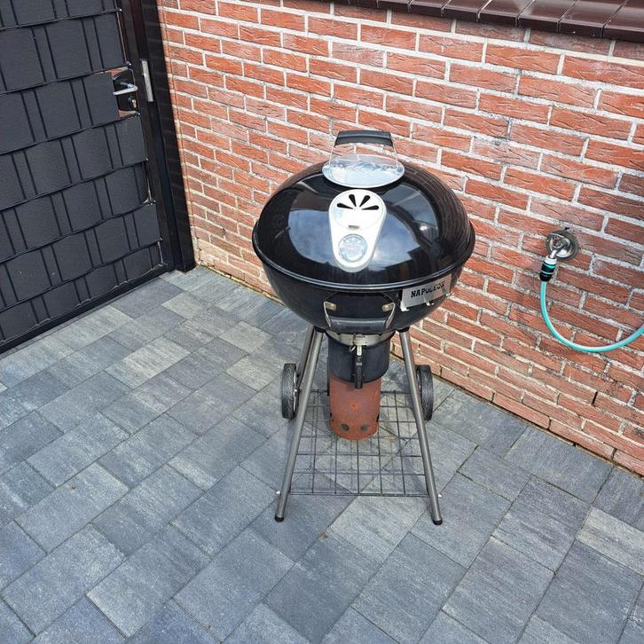 Napoleon barbeque, Tuin en Terras, Houtskoolbarbecues, Gebruikt, Ophalen