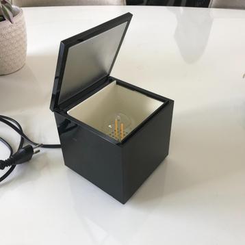 Tafellamp Vintage Cini & Nils Cuboluce lamp design beschikbaar voor biedingen