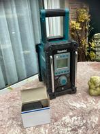 ***  TOT  BLACK . . . .  MAKITA  RADIO  SPLINTERNIEUW   ***, Audio, Tv en Foto, Radio's, Ophalen of Verzenden, Zo goed als nieuw