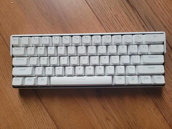 KEMOVE mechanisch toetsenbord, Computers en Software, Toetsenborden, Gebruikt, Ophalen of Verzenden