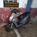 Kymco aggetily 50 niet helemaal compleet zonder kenteken, Ophalen of Verzenden, Zo goed als nieuw, Tweetakt, Overige modellen