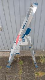 Altrex trap - 3 treden - Zo goed als nieuw, Doe-het-zelf en Verbouw, Ophalen, Trap, Zo goed als nieuw, Opvouwbaar of Inschuifbaar