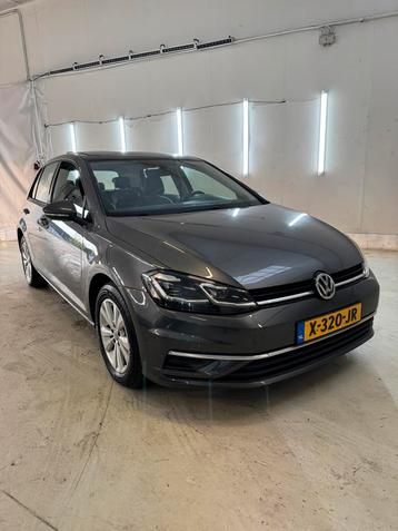 Volkswagen Golf 1.6 TDI 115pk 7-DSG 5D 2018 Grijs beschikbaar voor biedingen
