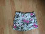 Leuke katoenen meiden korte broek, maat 110, Ophalen of Verzenden, Zo goed als nieuw, Meisje, Broek