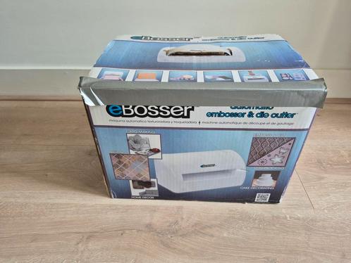 E-Bosser met ruim 130 mallen in verschillende maten, Hobby en Vrije tijd, Kaarten | Zelf maken, Gebruikt, Overige typen, Overige thema's