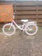Leuke roze en wit fiets met bloemen, Fietsen en Brommers, Fietsen | Meisjes, Gebruikt, Ophalen of Verzenden, 18 inch