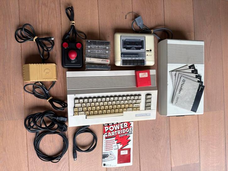 Complete Commodore 64C set 2, Computers en Software, Vintage Computers, Ophalen of Verzenden
