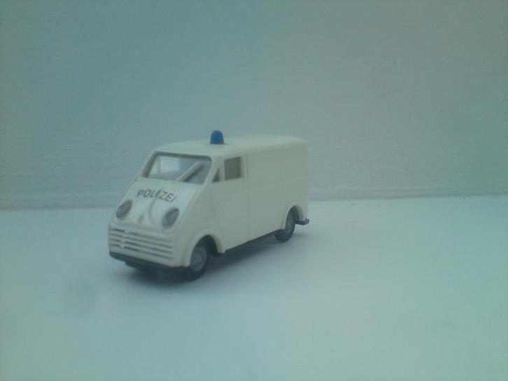 Busch / Praline DKW F89 L bestelbus Polizei., Hobby en Vrije tijd, Modelauto's | 1:87, Zo goed als nieuw, Auto, Brekina, Ophalen of Verzenden