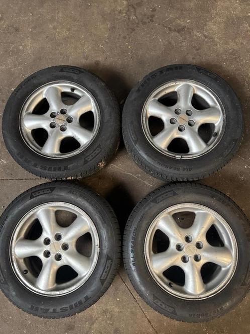 Subaru Forester SF5 velgen met banden, Auto-onderdelen, Banden en Velgen, Band(en), All Season, 16 inch, 215 mm, Personenwagen