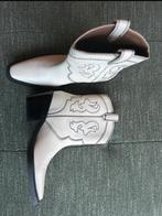 Nieuwe Cowboylaarzen Sasha - Maat 39 (valt als 39), Kleding | Dames, Schoenen, Ophalen of Verzenden, Nieuw, Wit, Lage of Enkellaarzen