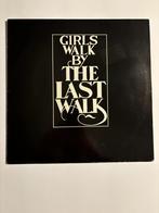 Girls walk by - The last walk - Vinyl (LP), Rock en Metal, Gebruikt, Ophalen of Verzenden, 12 inch