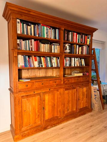 Teak houten Teak boekenkast 2.35 m (h) x 2.20 (b) beschikbaar voor biedingen