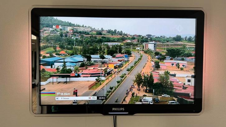 Philips 37 inch Ambilight TV - Top Conditie!, Audio, Tv en Foto, Televisies, Gebruikt, LCD, 80 tot 100 cm, Full HD (1080p), Philips
