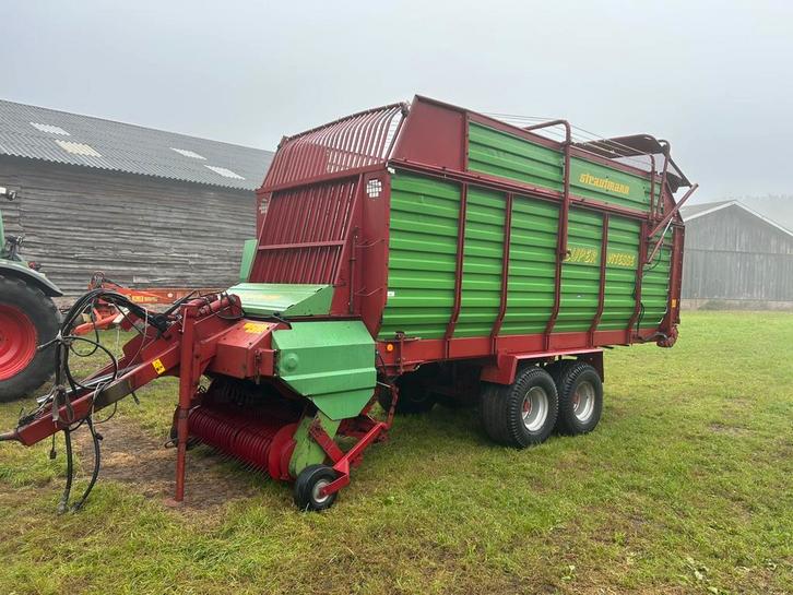 Strautmann super vitesse II opraapwagen snijwagen, Zakelijke goederen, Agrarisch | Werktuigen, Veehouderij, Ophalen of Verzenden
