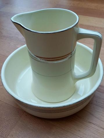 Antiek 2-delig Lampetstel (Diameter 32,5-15 cm) beschikbaar voor biedingen