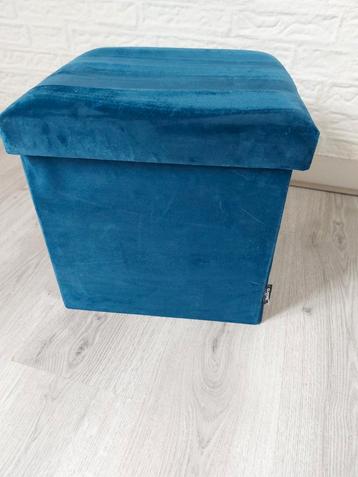 Opberg poef blauw beschikbaar voor biedingen