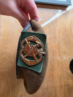 Baret met embleem - Leger, Verzamelen, Militaria | Algemeen, Ophalen of Verzenden, Overige soorten, Overige gebieden, Helm of Baret