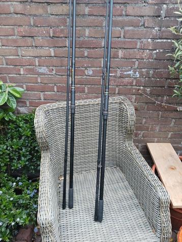 SPRO karperhengels 2 stuks 3.60m beschikbaar voor biedingen