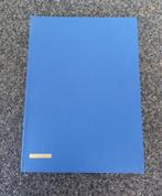 * Vintage postzegelalbum insteekboek Van der Kolk blauw *, Postzegels en Munten, Postzegels | Toebehoren, Verzenden, Verzamelalbum