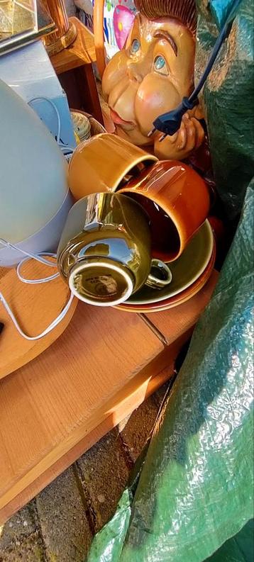 3 Colditz GDR kop en schotels en theepot duits aardewerk beschikbaar voor biedingen