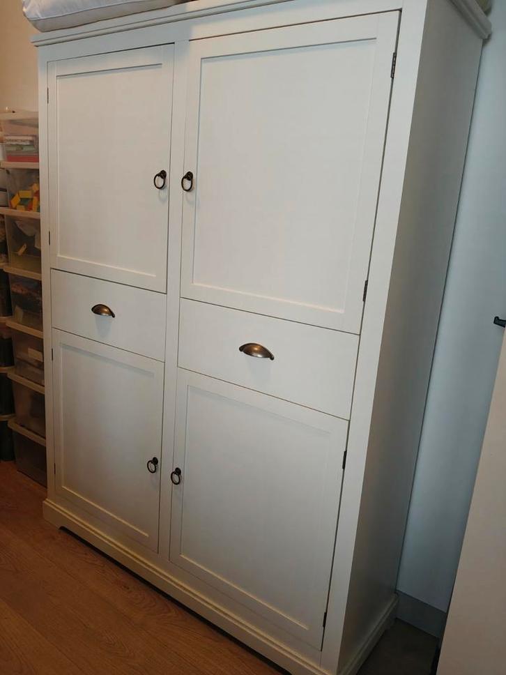 Witte Kast met 4 Deuren en 2 Lades, Antiek en Kunst, Antiek | Meubels | Kasten, Ophalen