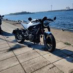 Husqvarna Vitpilen 401 2023 (Svartpilen) (ABS)(Quickshifter), Motoren, 390 cc, Particulier, 1 cilinder, 12 t/m 35 kW