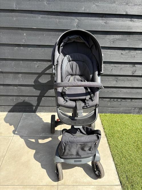 Stokke kinderwagen met accessoires zie beschrijving, Kinderen en Baby's, Kinderwagens en Combinaties, Zo goed als nieuw, Kinderwagen