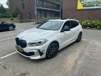 BMW 1-Serie 118i 140pk Aut Pano 2019 Uniek Vol volledig M, Auto's, 65 €/maand, 15 km/l, USB, 1295 kg