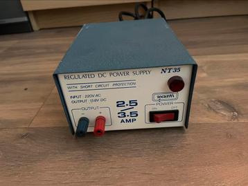 Voeding 3-5 amp beschikbaar voor biedingen