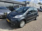 Peugeot 107 1.0 Navigati/Carplay Achteruitrijcamera, Voorwielaandrijving, Euro 5, Gebruikt, 4 stoelen