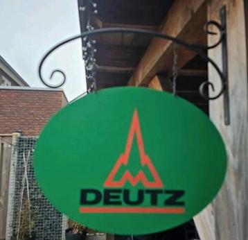 Dubbelzijdig DEUTZ UITHANGBORD (incl. beugel) beschikbaar voor biedingen