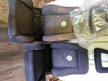 LOTUS Auto stoelen beschikbaar voor biedingen