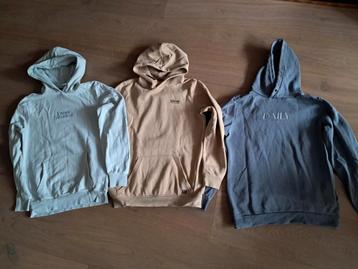 3 hoodie cars daily aesthetikz c&a maat S beschikbaar voor biedingen