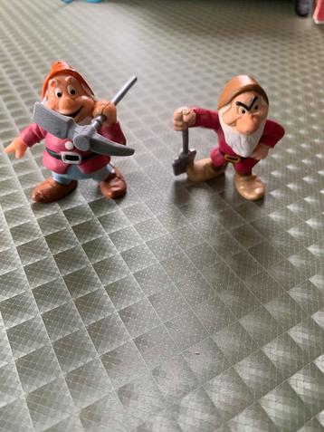 2 dwergen beschikbaar voor biedingen