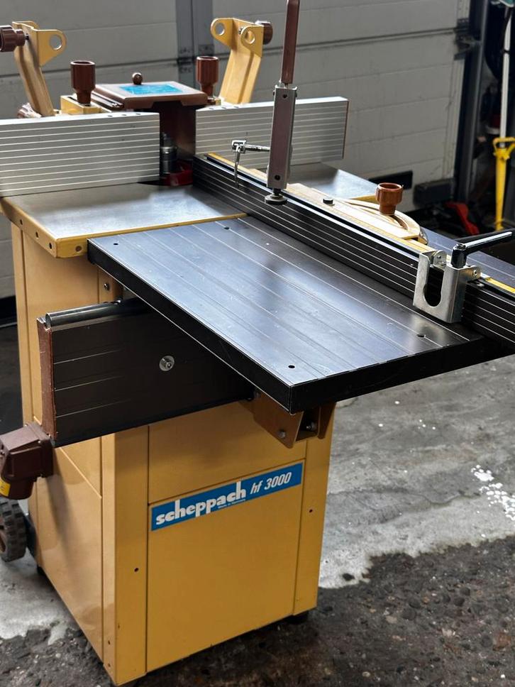 Scheppach HF 3000 Freesmachine, Zakelijke goederen, Machines en Bouw | Industrie en Techniek, Ophalen