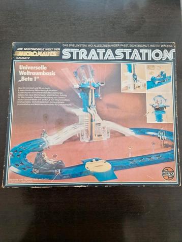 Micronauts Stratastation - Vintage Speelgoed beschikbaar voor biedingen