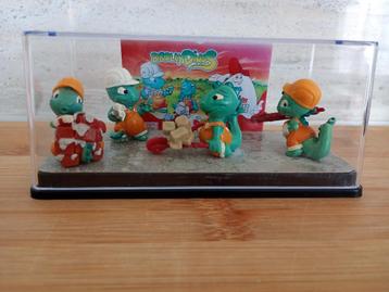 Kinder Surprise Drolly Dinos Display Bouwplaats beschikbaar voor biedingen
