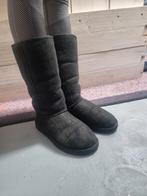Zwarte Originele Uggs - classic Tall - 39, Kleding | Dames, Schoenen, Ophalen of Verzenden, Gedragen, Zwart, Hoge laarzen