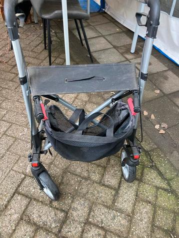Rollator beschikbaar voor biedingen