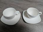 Twee koffiekopjes met schotel 'gebroken wit', Ophalen of Verzenden, Zo goed als nieuw, Effen, Kop(pen) en/of Schotel(s)