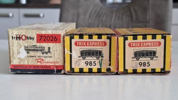 Drie goederenwagens van Trix Express/Rivarossi in OVP beschikbaar voor biedingen