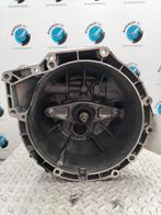 BMW 1 SERIES F20 LCI 118I TRANSMISSIE / VERSNELLINGSBAK 2015, Auto-onderdelen, Ophalen of Verzenden, Gebruikt, Stiba lid