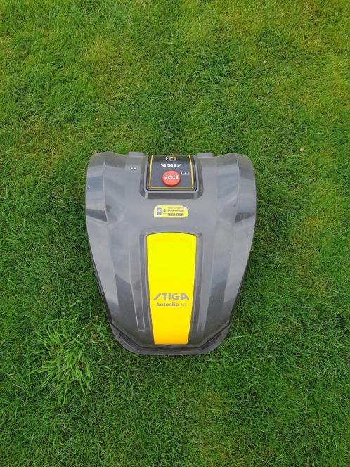robotmaaier, Tuin en Terras, Robotmaaiers, Gebruikt, Minder dan 20 cm, Met regensensor, Bestuurbaar via app, Ophalen