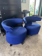 2 blauwe fauteuils van Cassina type Biki, Ophalen, Gebruikt, Minder dan 75 cm, Stof