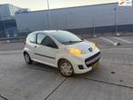 Peugeot 107 1.0-12V XR APK Rijd en schakelt goed, Auto's, Voorwielaandrijving, 4 stoelen, Origineel Nederlands, Bedrijf