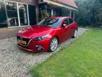 Mazda 3 Skyactive-g 120 pk 2014 Rood, Auto's, Mazda, Voorwielaandrijving, 1998 cc, Zwart, 4 cilinders