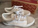 Vans Old Skool schoenen maat 34:, Kleding | Dames, Schoenen, Ophalen, Beige, Vans, Sneakers of Gympen